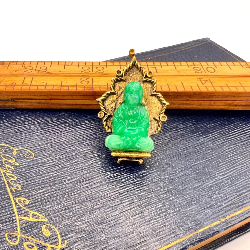Vintage AMBASSADOR signed Buddha brooch green faux jade